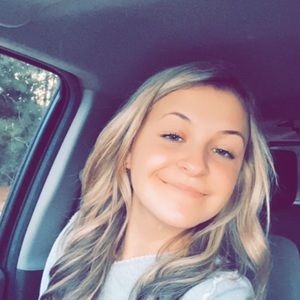 Meet your Posher, Maddie